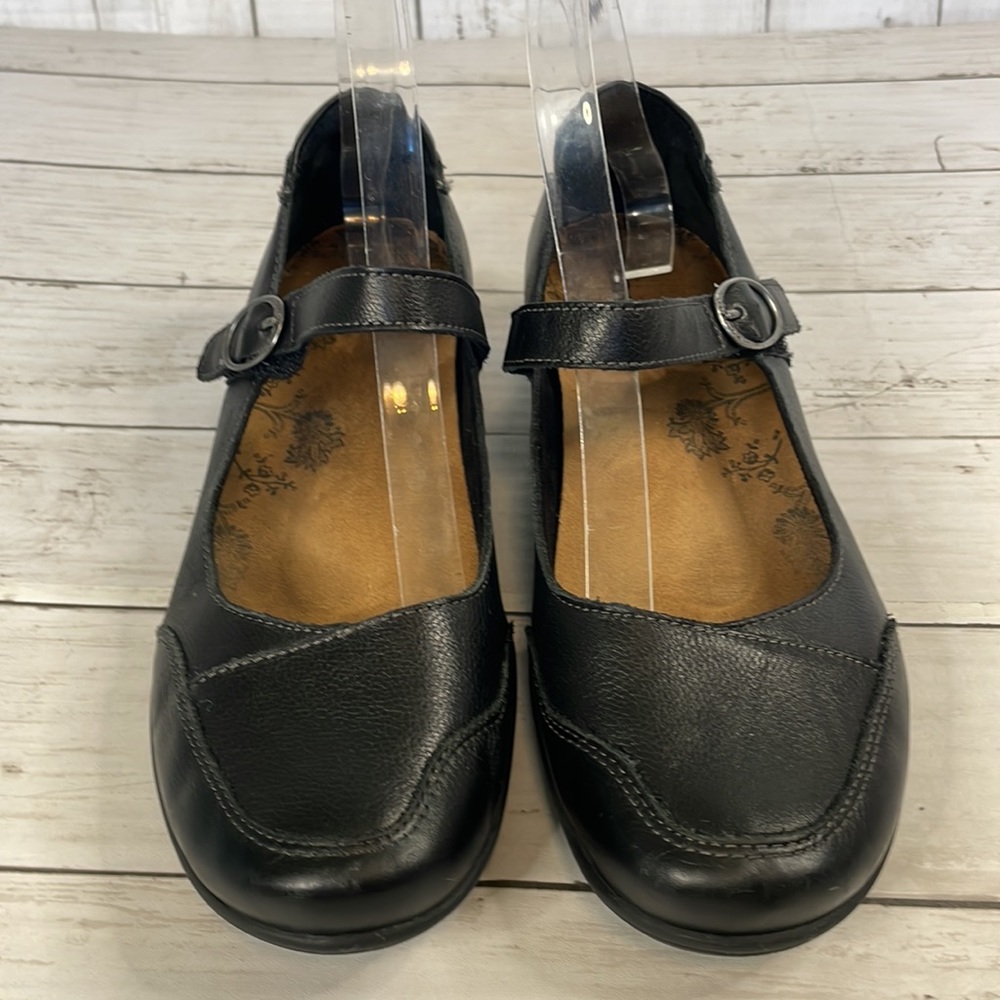 Taos Black Leather Mary Jane 9.5